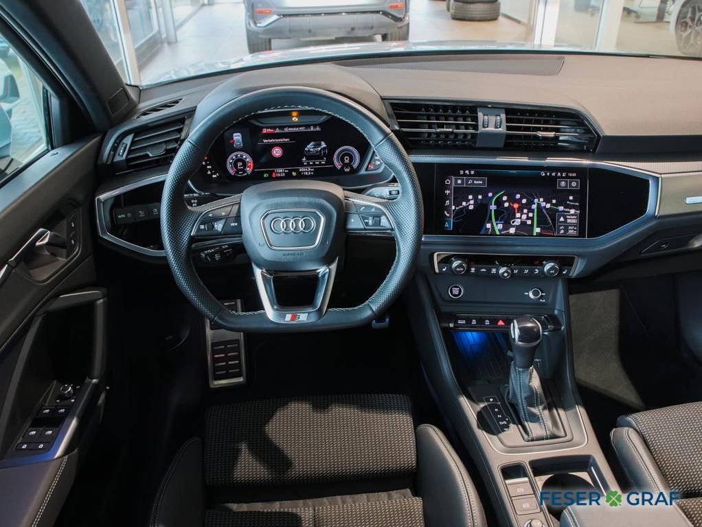 Audi Q3 2023