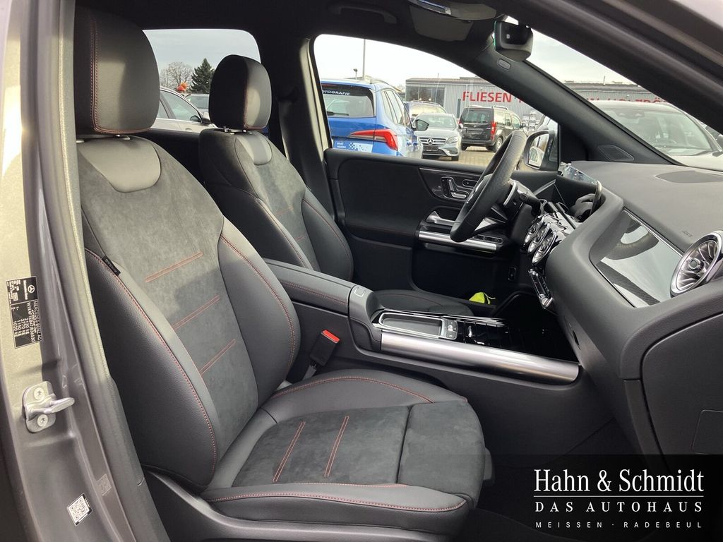 Mercedes-Benz B 220 2025