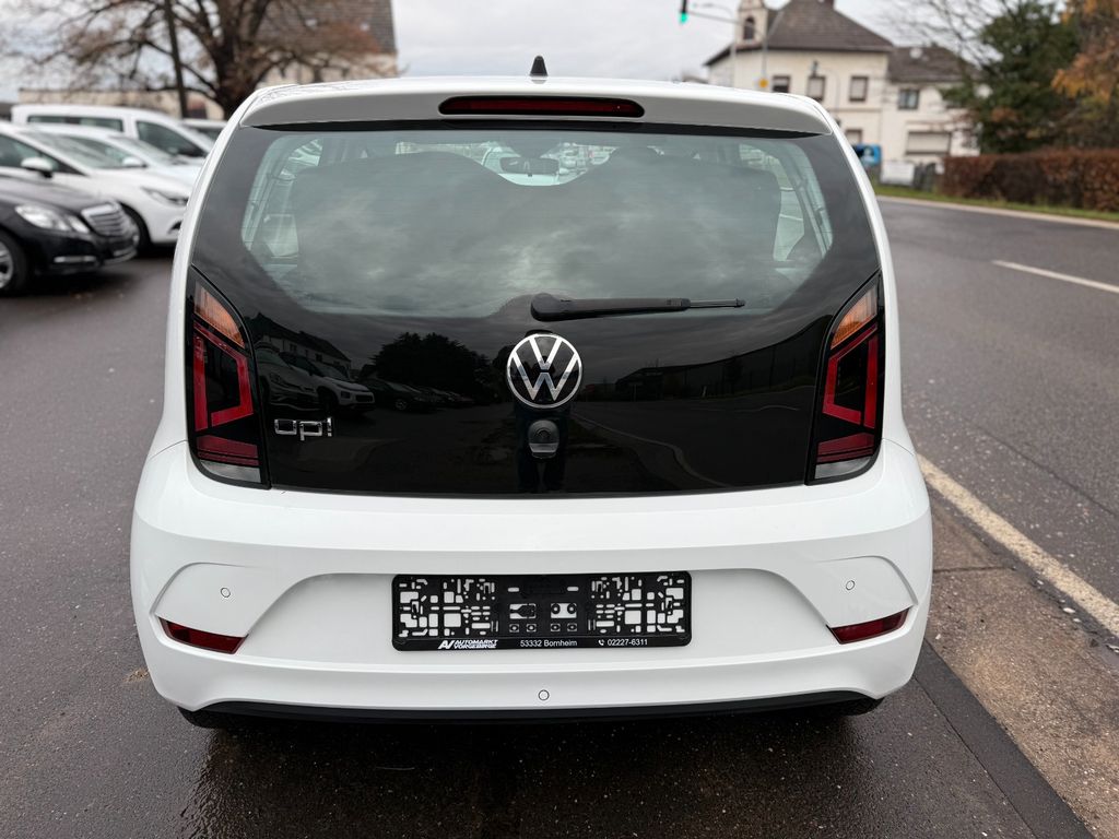 Volkswagen up! 2022