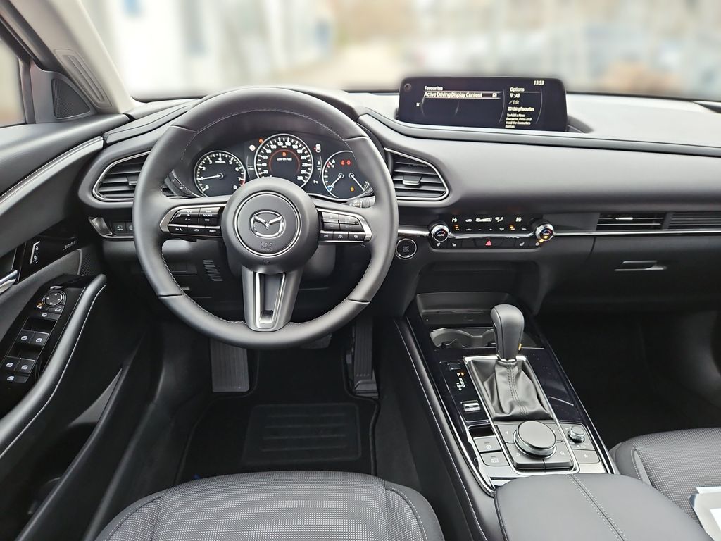 Mazda CX-30 2025