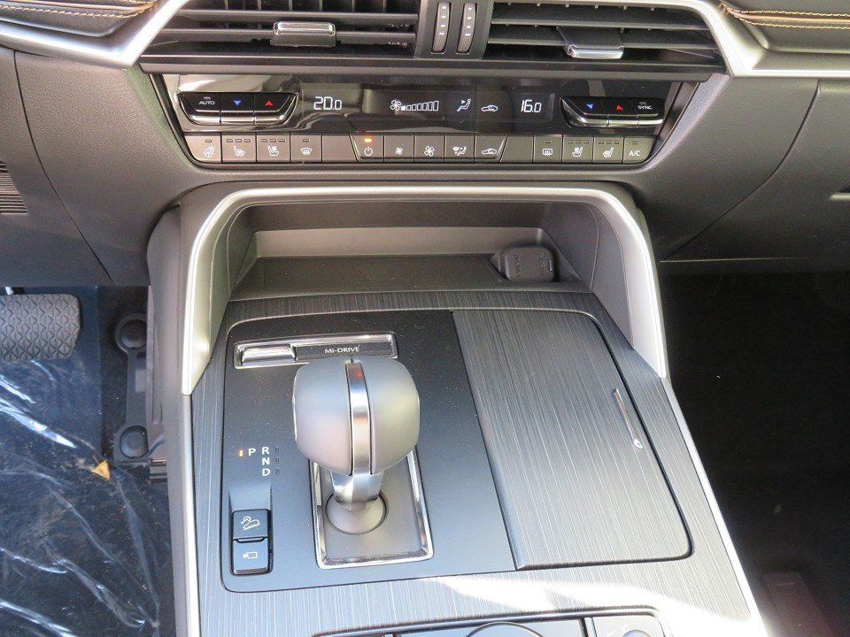Mazda CX-60 2025