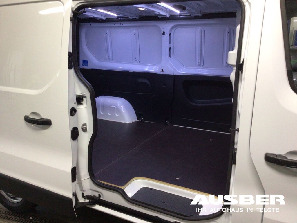 Nissan Primastar 2025