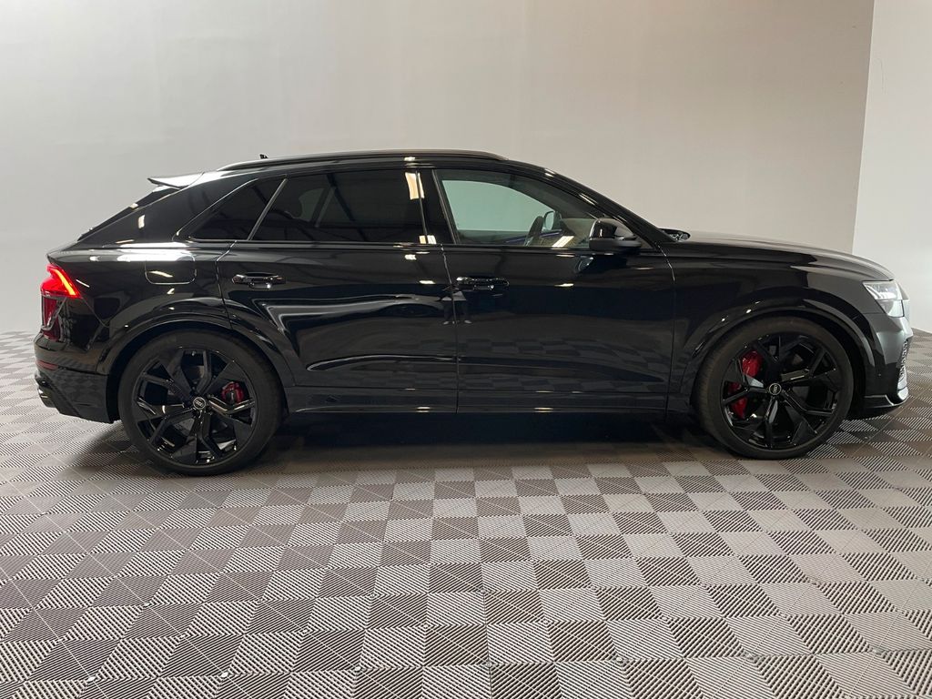 Audi RSQ8 2024