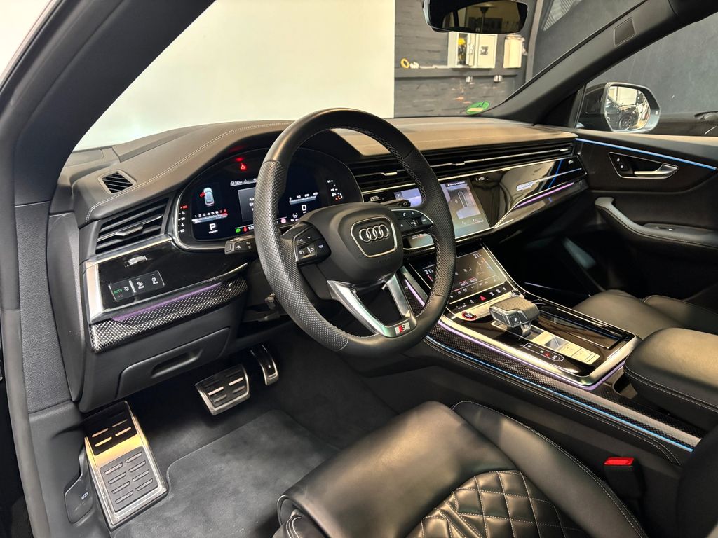 Audi SQ8 2024