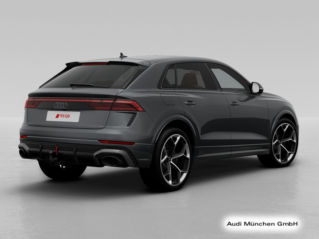 Audi RSQ8 2025