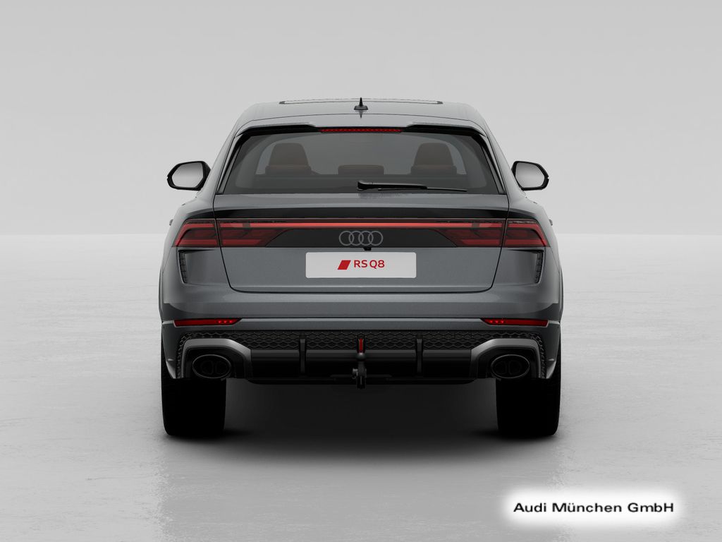 Audi RSQ8 2025