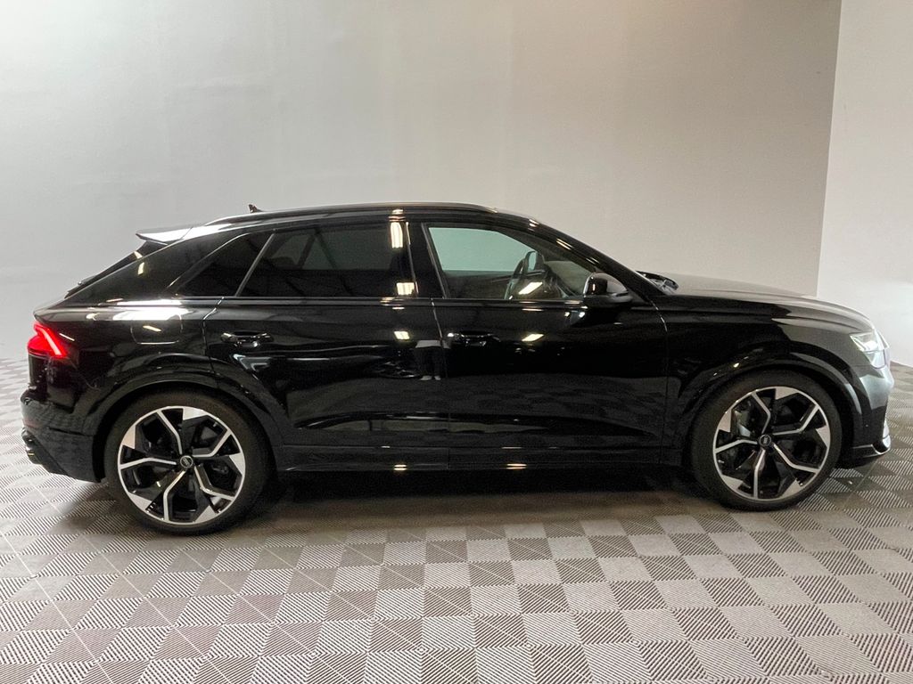 Audi RSQ8 2024
