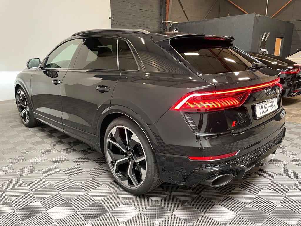 Audi RSQ8 2024