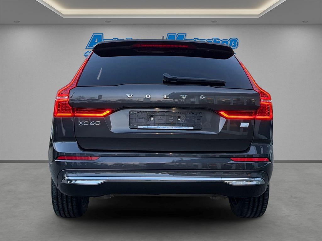 Volvo XC60 2022