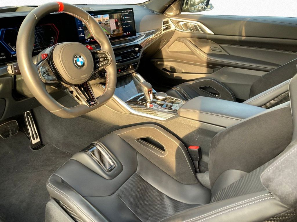 BMW M4 2025