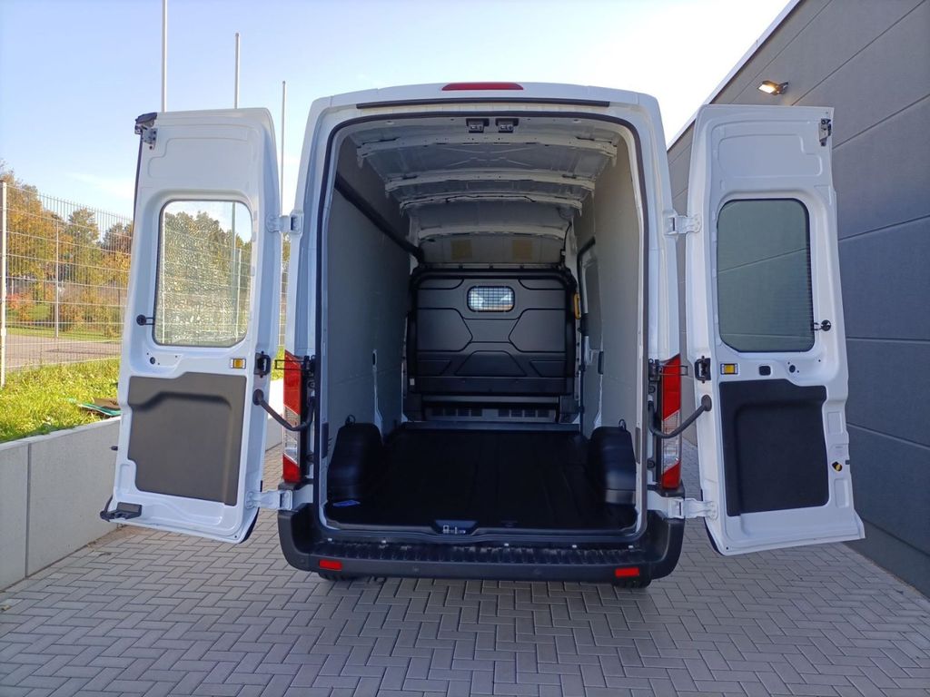 Ford Transit 2025