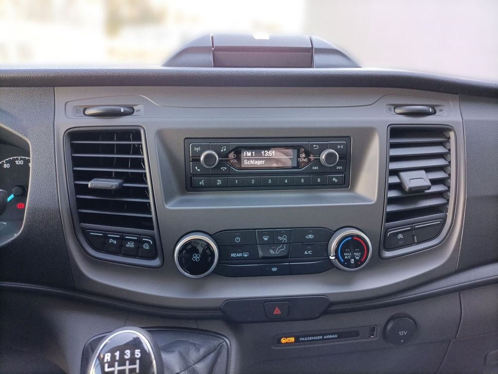 Ford Transit 2025