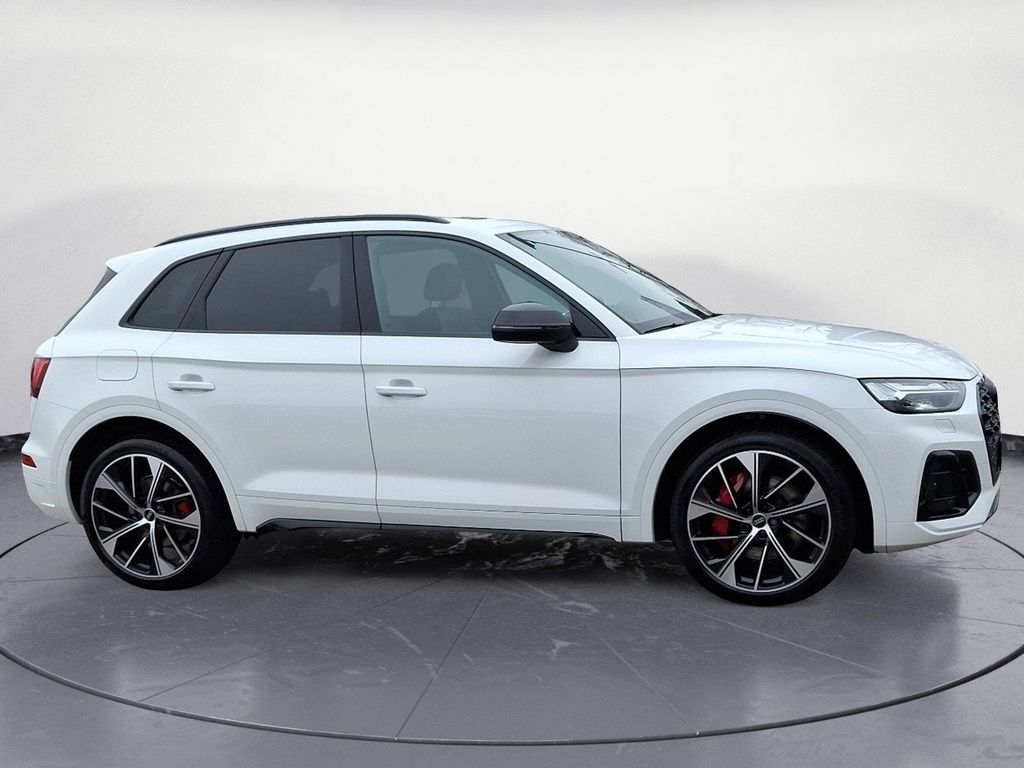 Audi SQ5 2022