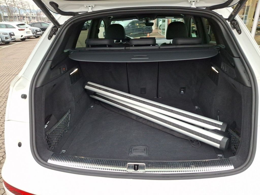 Audi SQ5 2022