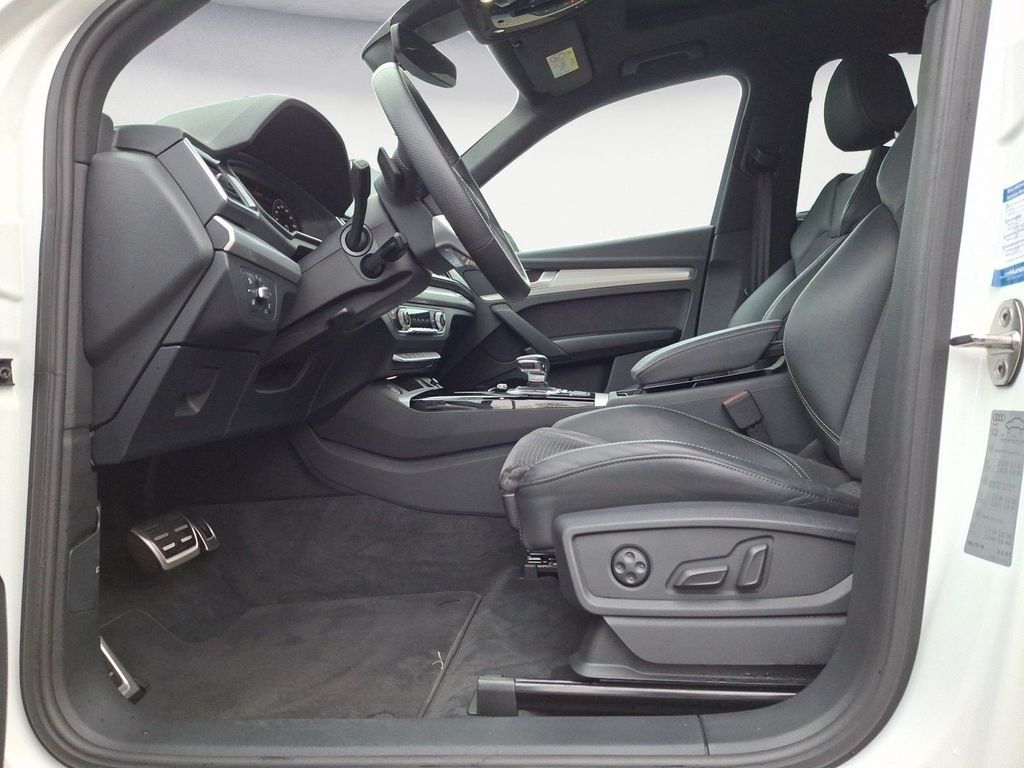 Audi SQ5 2022