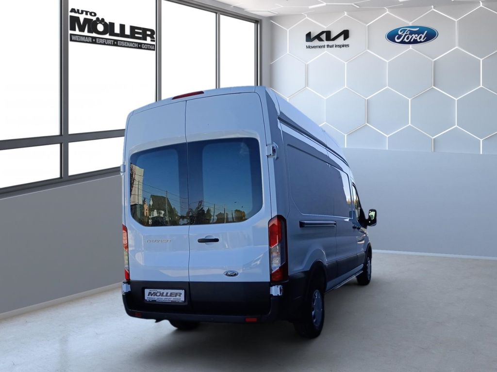 Ford Transit 2025