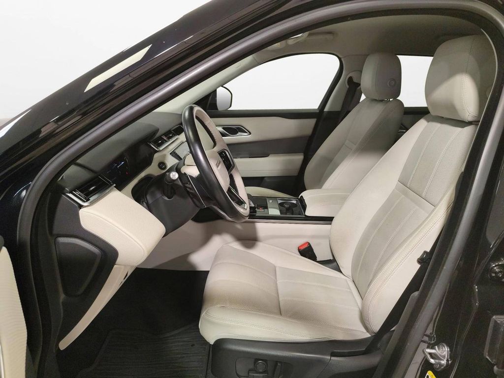 Land Rover Range Rover Velar 2023