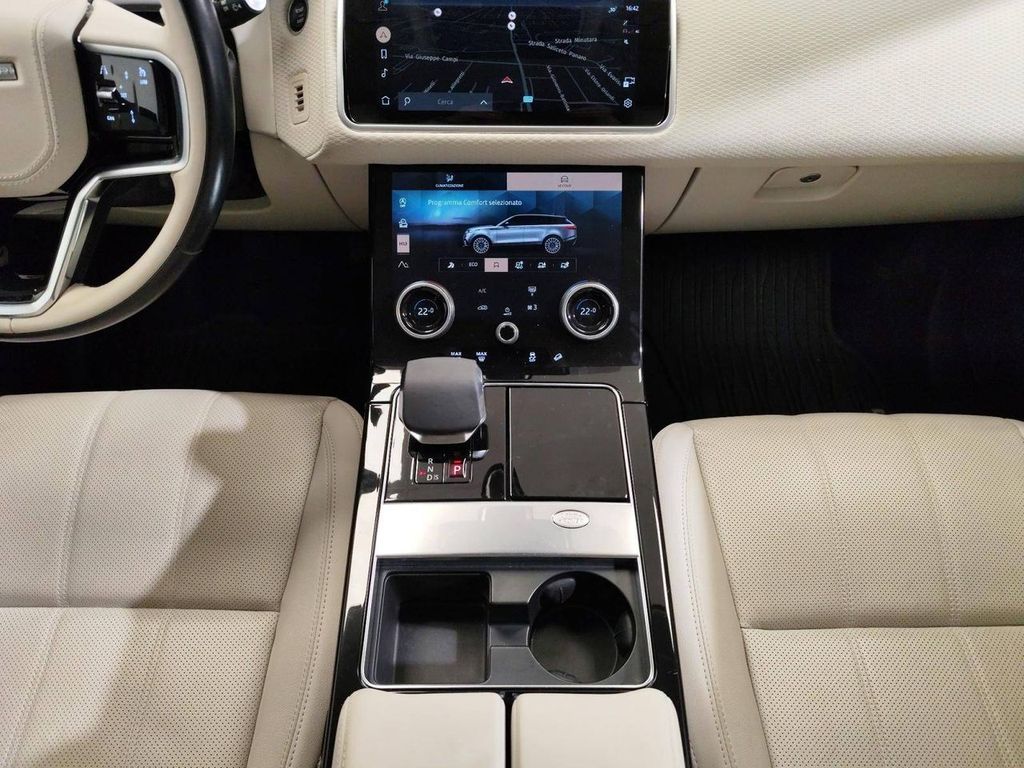 Land Rover Range Rover Velar 2023