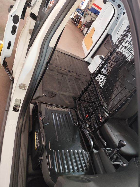 Ford Transit Courier 2018