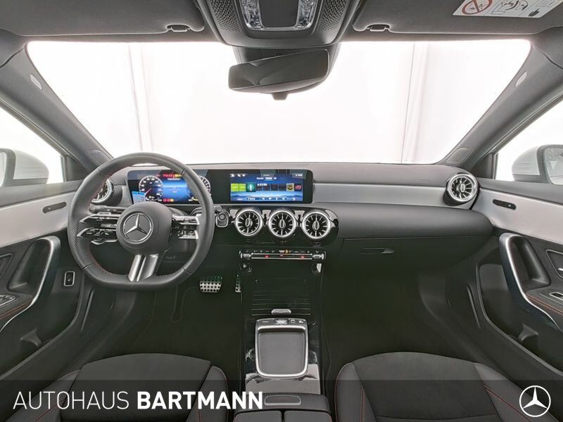 Mercedes-Benz A 250 2025