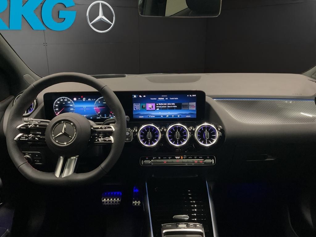 Mercedes-Benz B 220 2025