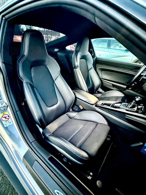 Porsche 992 2021