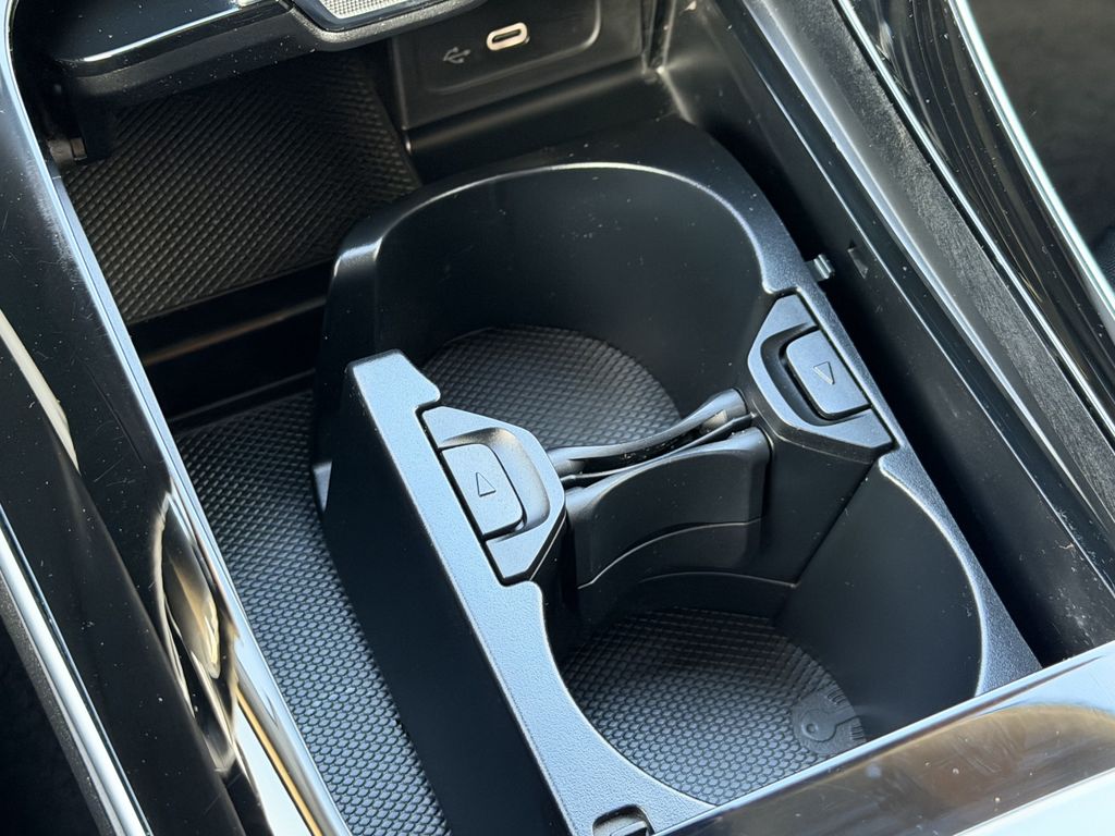 Mercedes-Benz C 200 2023