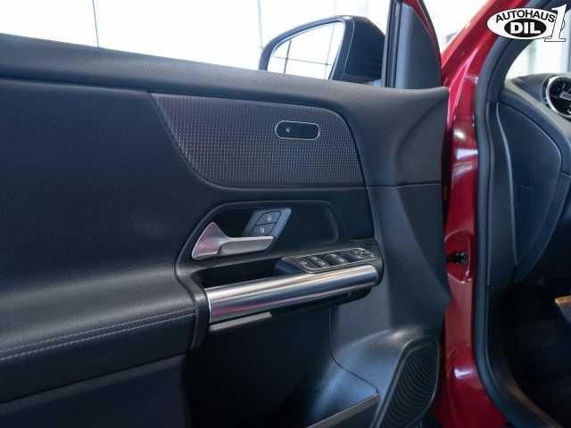 Mercedes-Benz GLA 200 2020