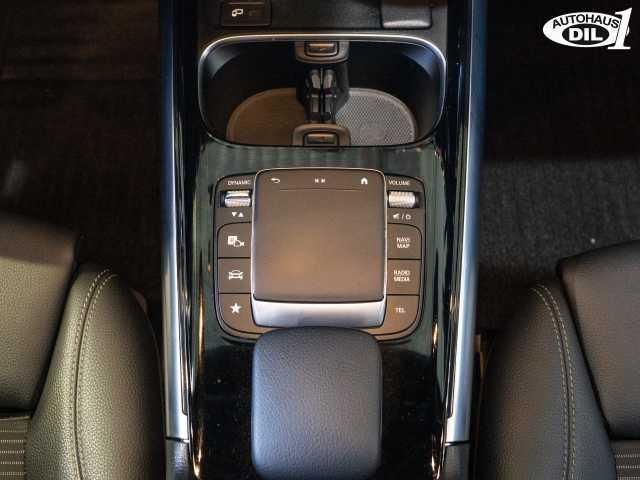 Mercedes-Benz GLA 200 2020