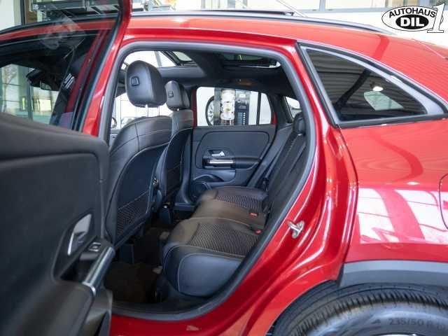 Mercedes-Benz GLA 200 2020