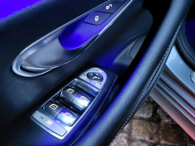 Mercedes-Benz E 300 2019