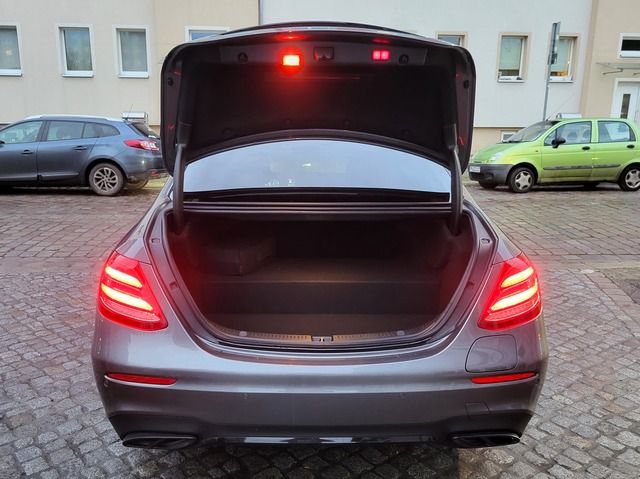 Mercedes-Benz E 300 2019