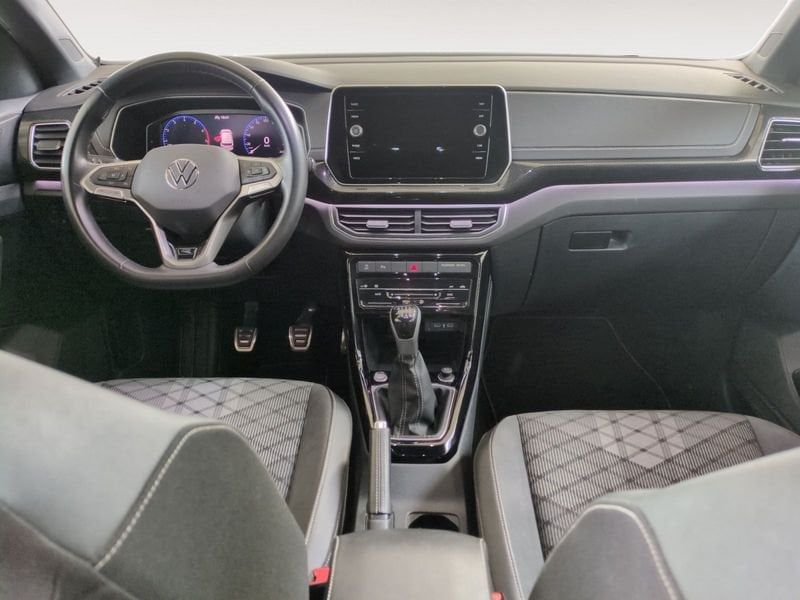 Volkswagen T-Cross 2024