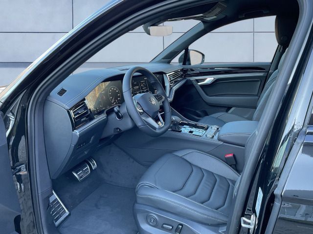 Volkswagen Touareg 2025