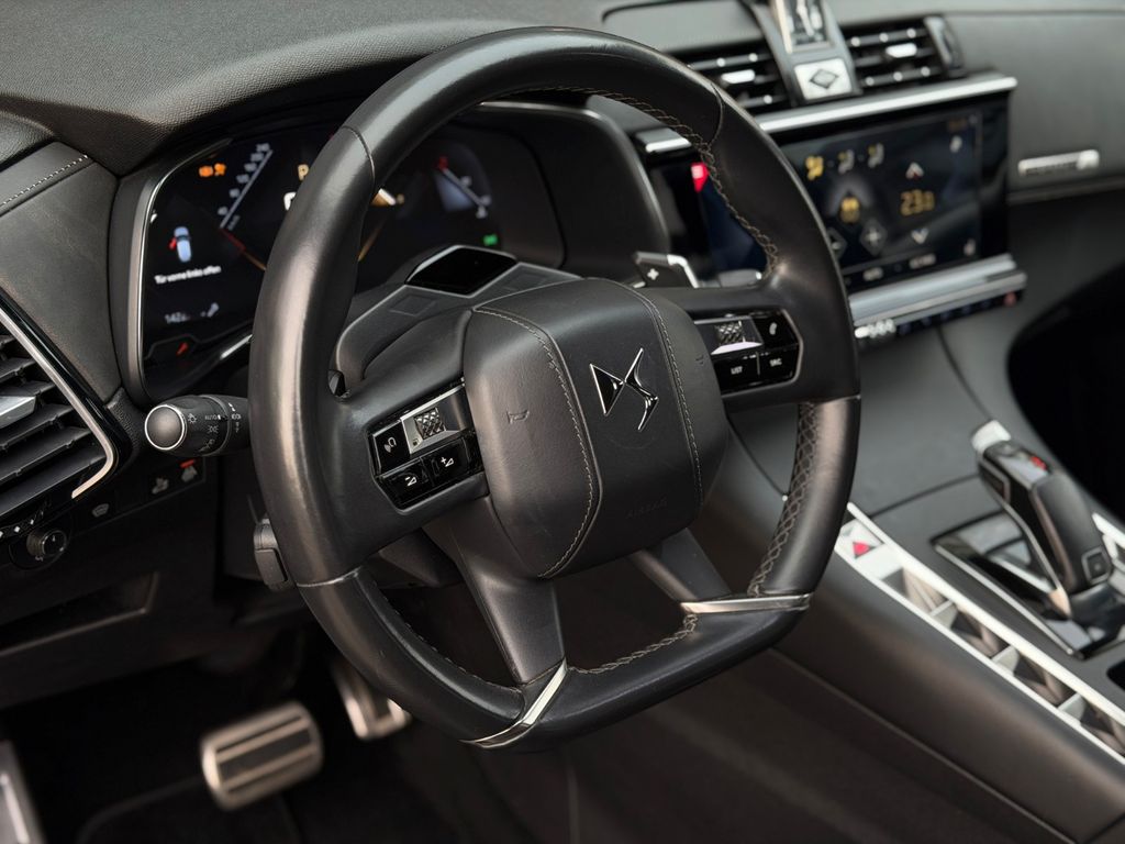 DS Automobiles DS7 (Crossback) 2021