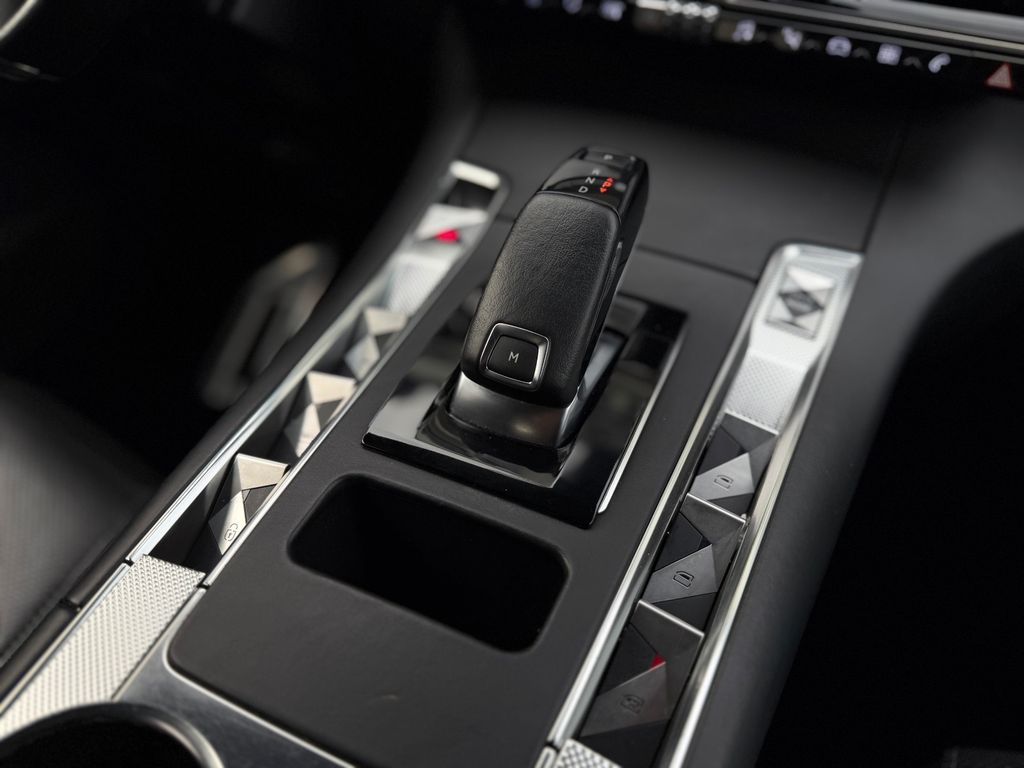 DS Automobiles DS7 (Crossback) 2021