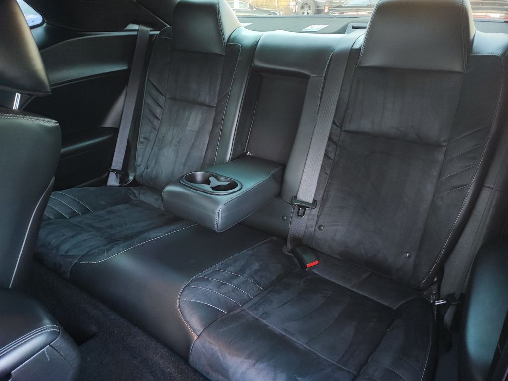 Dodge Challenger 2021