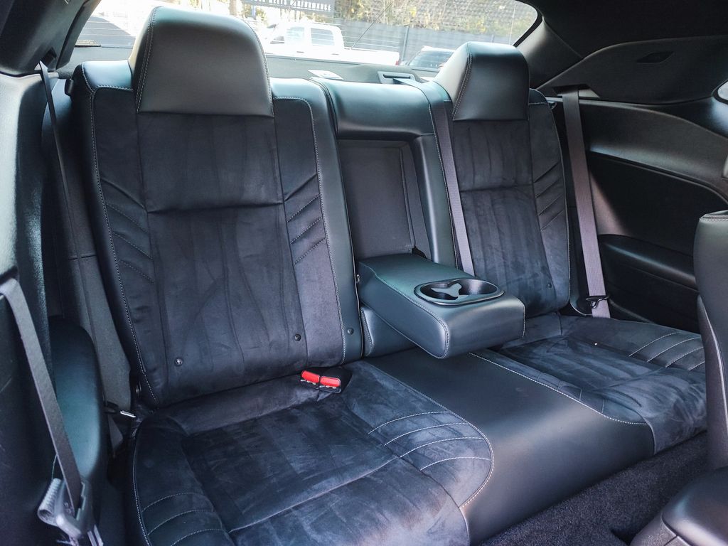 Dodge Challenger 2021