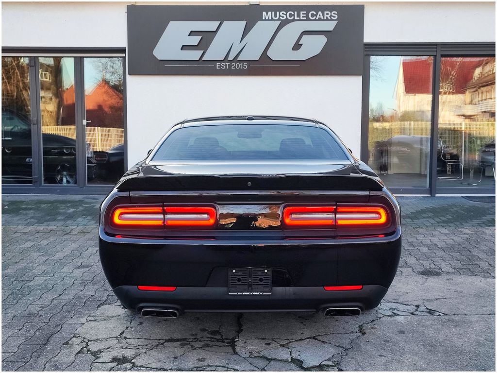 Dodge Challenger 2021