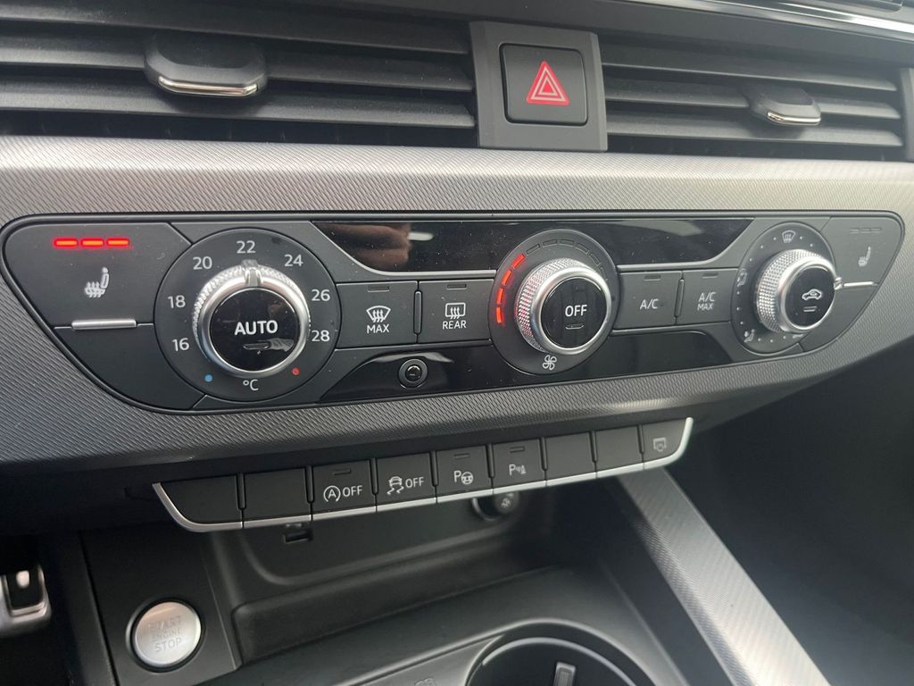 Audi A4 2021
