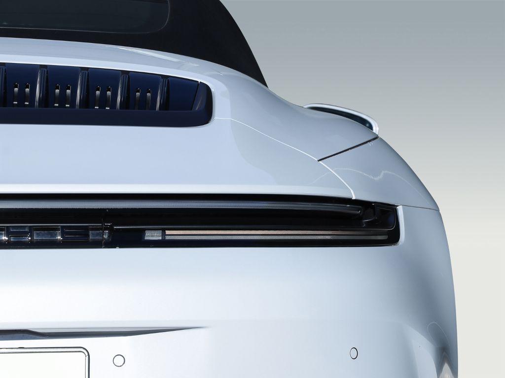 Porsche 992 2025