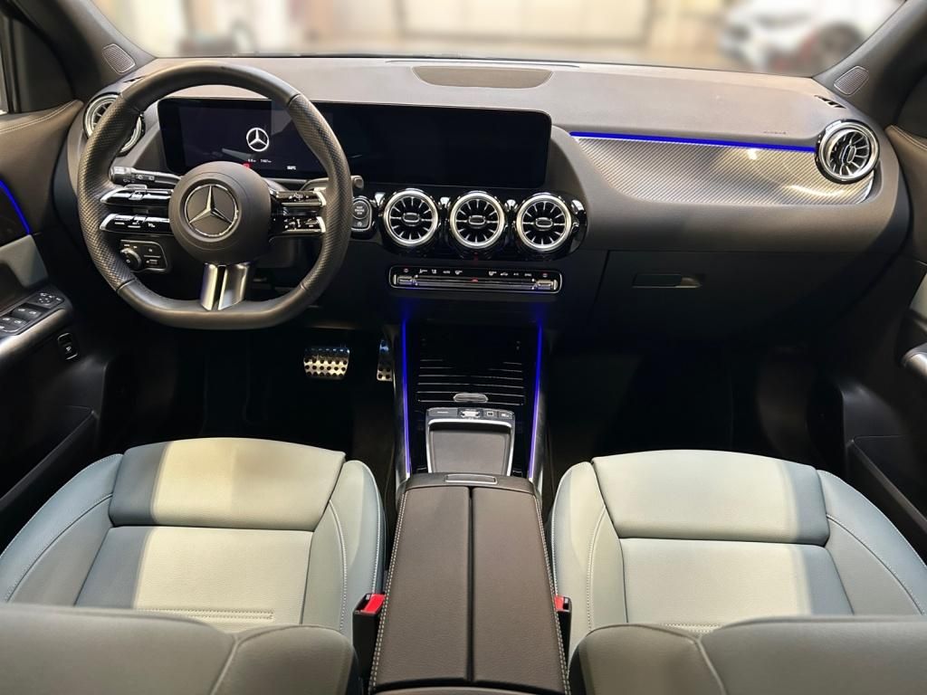 Mercedes-Benz GLA 200 2024