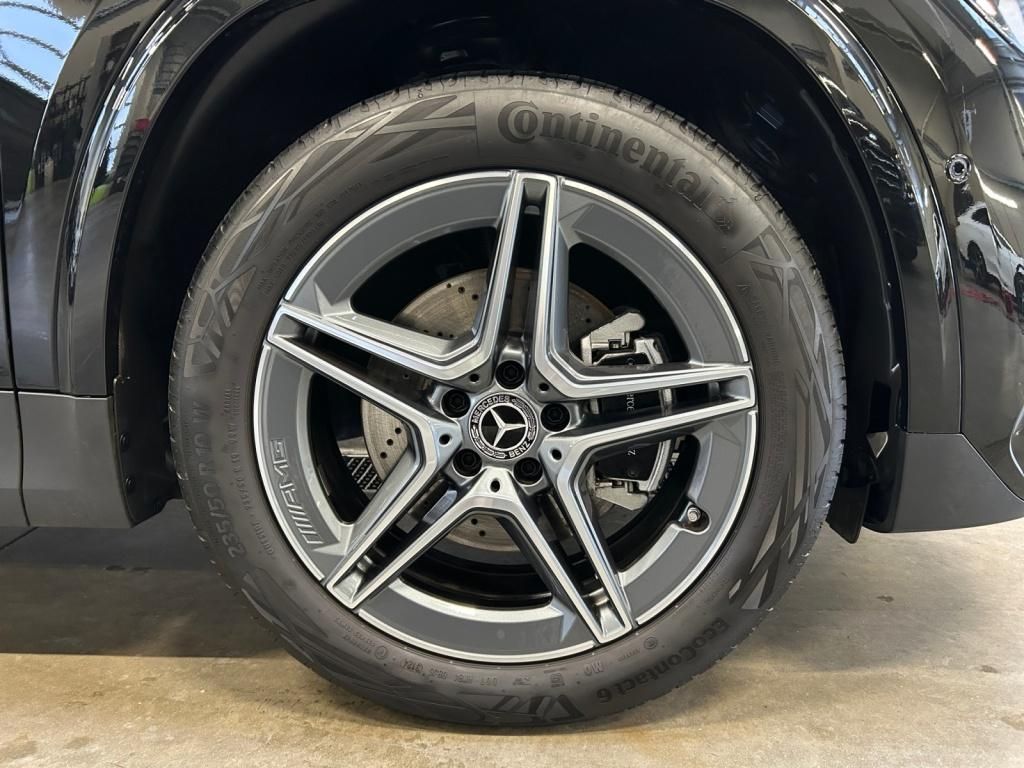 Mercedes-Benz GLA 200 2024