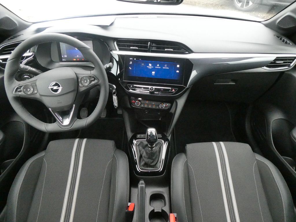 Opel Corsa 2024