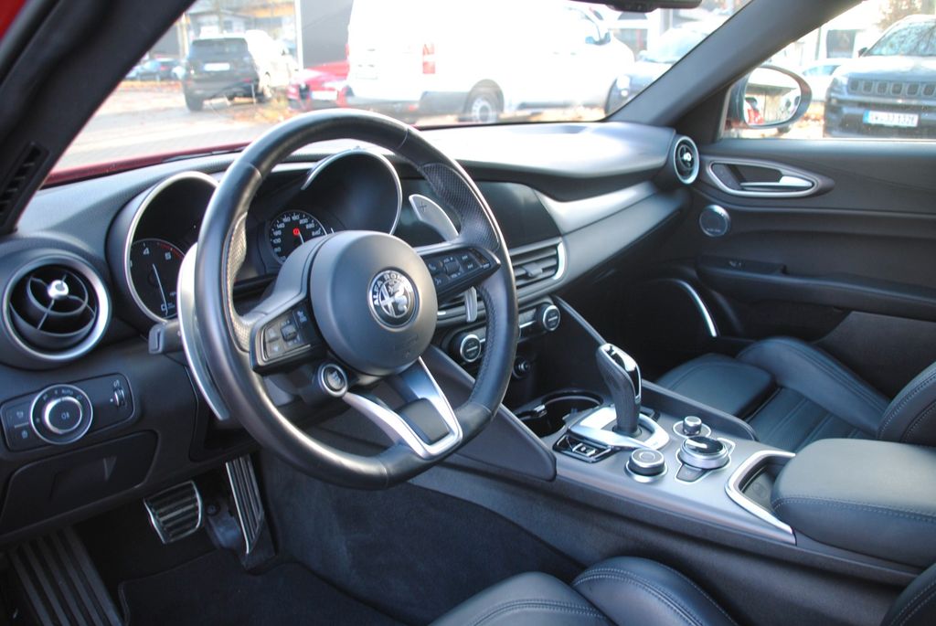 Alfa Romeo Giulia 2021