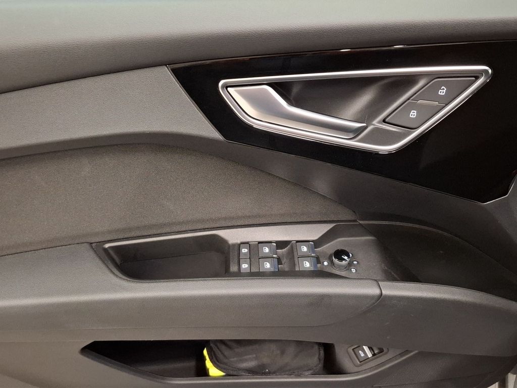 Audi Q4 e-tron 2023