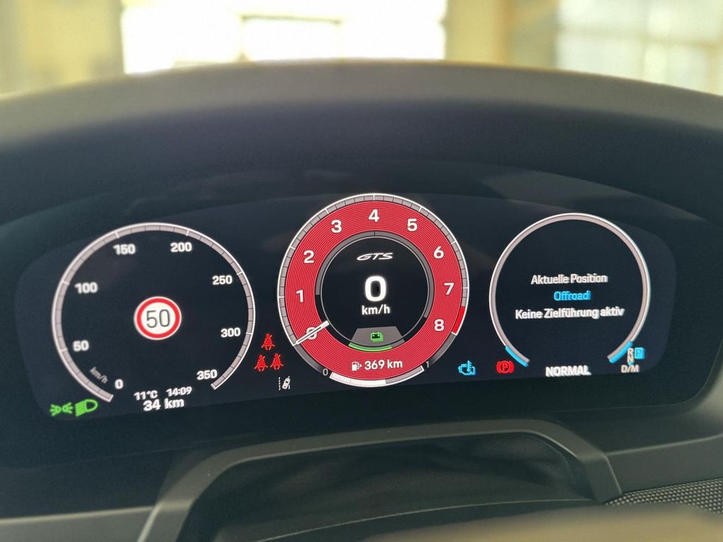 Porsche 992 2025