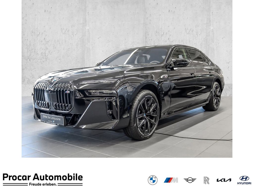 BMW M760