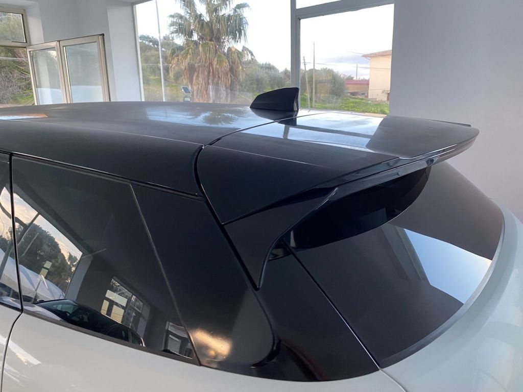 Land Rover Range Rover Evoque 2021