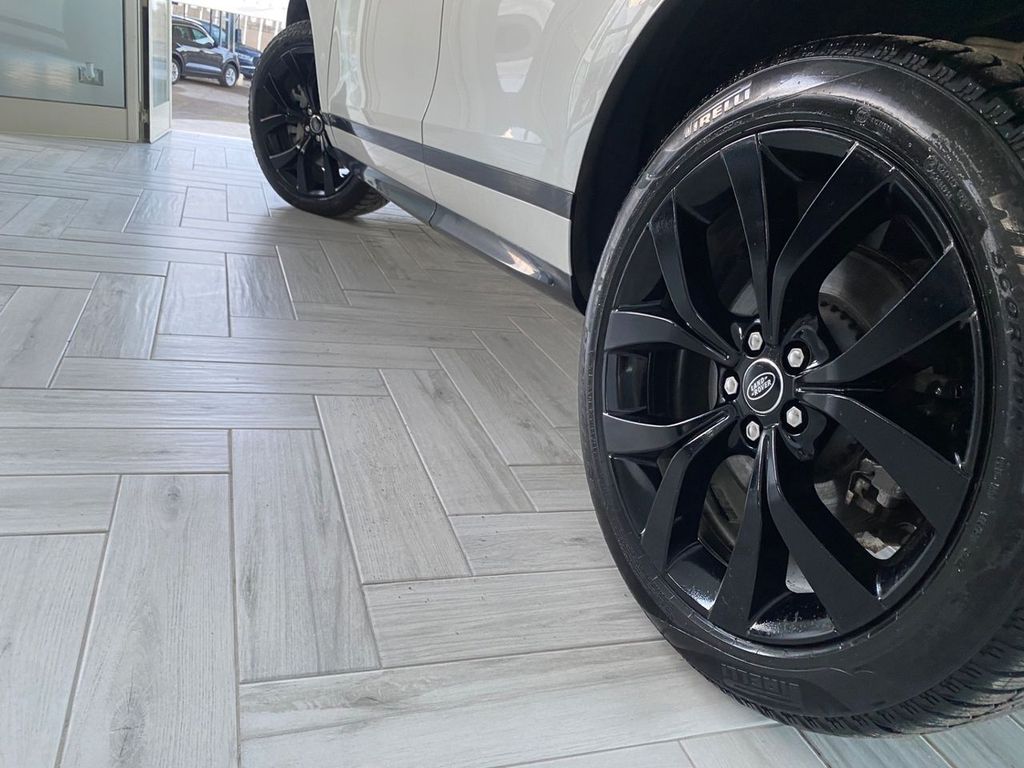 Land Rover Range Rover Evoque 2021